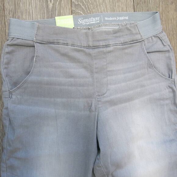 SIGNATURE LEVIS *NWT* Modern Ankle Jegging Size 4 Elastic Waist Mid Rise Gray - Picture 2 of 10
